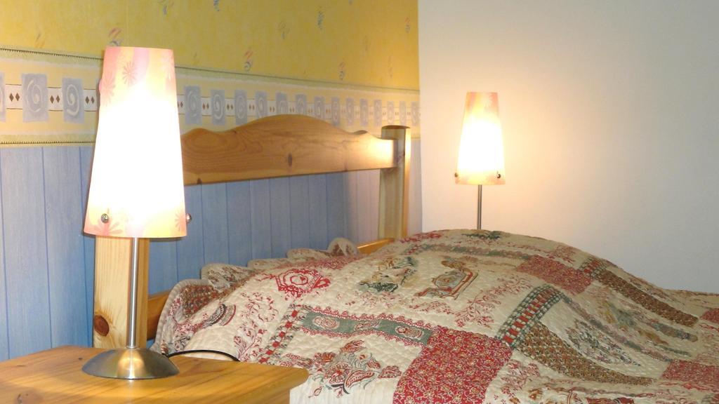 Les Chemins Verts Buissard Kamer foto